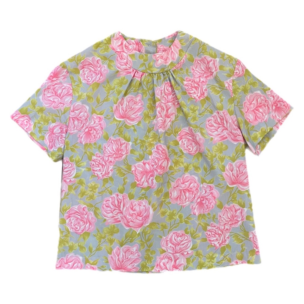 60’s VINTAGE Majorette pink floral mock neck short sleeve blouse with buttons